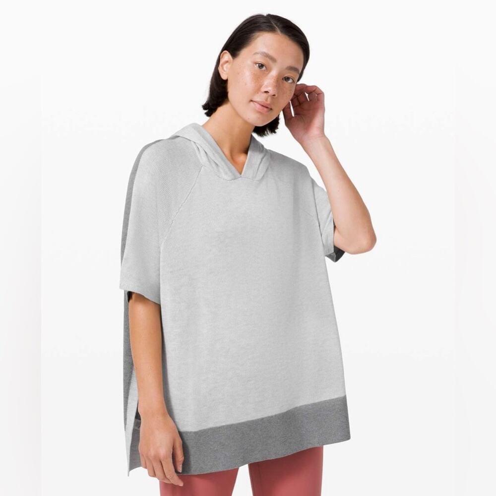 Lululemon Opened Up Hooded Poncho Sweater Heathered Core Ultra Light Grey M/L